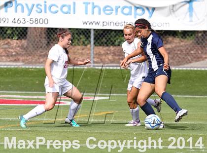 Thumbnail 3 in East Union vs Vista del Lago (CIF SJS D4 Final) photogallery.