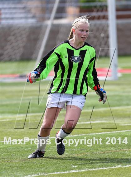 Thumbnail 2 in East Union vs Vista del Lago (CIF SJS D4 Final) photogallery.