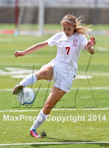 Thumbnail 2 in East Union vs Vista del Lago (CIF SJS D4 Final) photogallery.