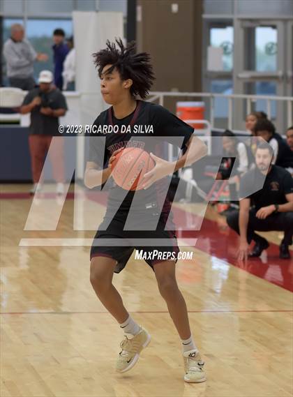Thumbnail 3 in Summer Creek vs Paetow (McDonald's Texas Invitational) photogallery.
