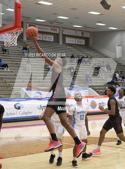Thumbnail 2 in Summer Creek vs Paetow (McDonald's Texas Invitational) photogallery.