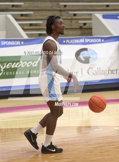 Thumbnail 1 in Summer Creek vs Paetow (McDonald's Texas Invitational) photogallery.