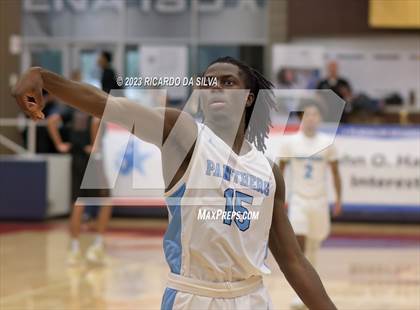 Thumbnail 2 in Summer Creek vs Paetow (McDonald's Texas Invitational) photogallery.