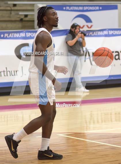 Thumbnail 2 in Summer Creek vs Paetow (McDonald's Texas Invitational) photogallery.