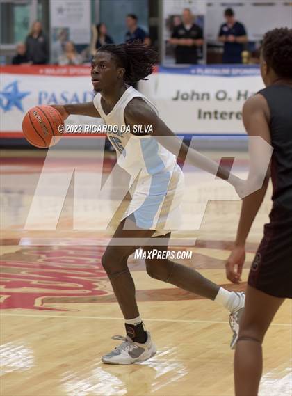 Thumbnail 2 in Summer Creek vs Paetow (McDonald's Texas Invitational) photogallery.