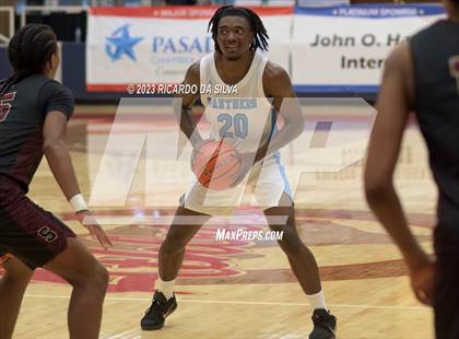 Thumbnail 3 in Summer Creek vs Paetow (McDonald's Texas Invitational) photogallery.
