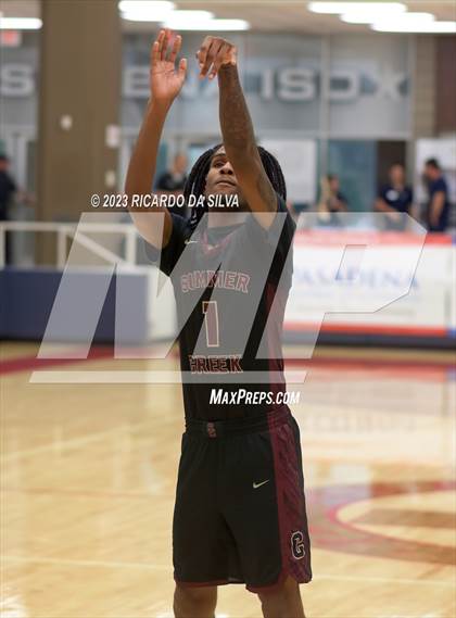 Thumbnail 2 in Summer Creek vs Paetow (McDonald's Texas Invitational) photogallery.
