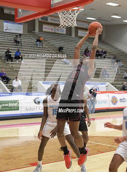 Thumbnail 3 in Summer Creek vs Paetow (McDonald's Texas Invitational) photogallery.