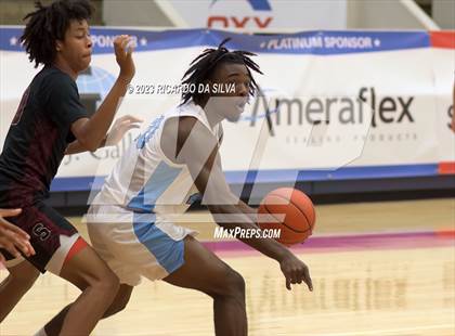 Thumbnail 2 in Summer Creek vs Paetow (McDonald's Texas Invitational) photogallery.