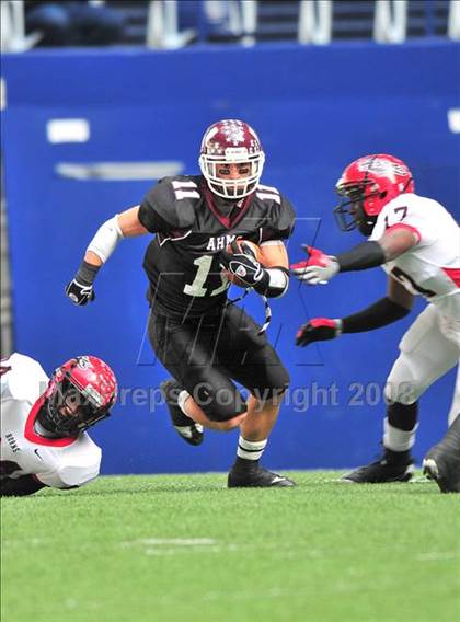 Thumbnail 2 in Cedar Hill vs. Wylie (Class 5A, Division II, Region 1 Quarterfinal) photogallery.