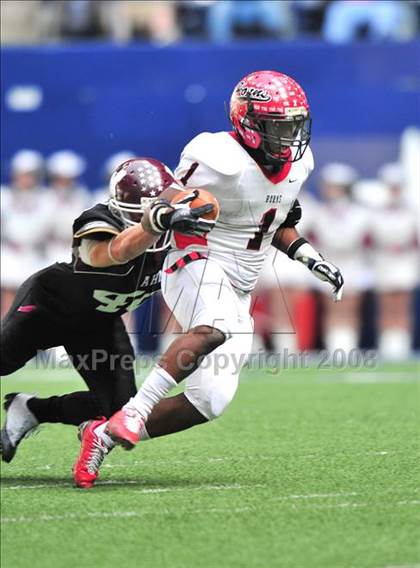 Thumbnail 1 in Cedar Hill vs. Wylie (Class 5A, Division II, Region 1 Quarterfinal) photogallery.