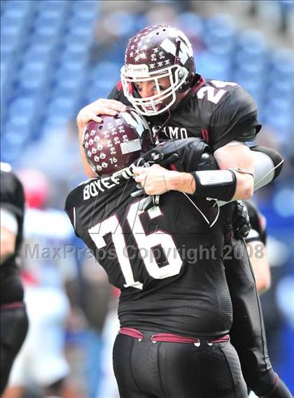 Thumbnail 2 in Cedar Hill vs. Wylie (Class 5A, Division II, Region 1 Quarterfinal) photogallery.