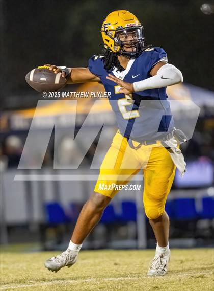 Thumbnail 2 in Terry Sanford @ Cape Fear photogallery.