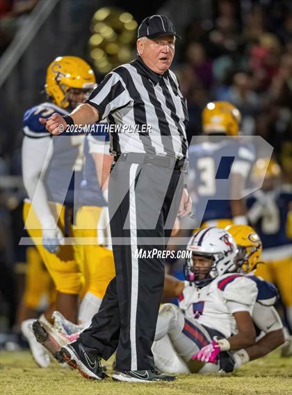 Thumbnail 3 in Terry Sanford @ Cape Fear photogallery.