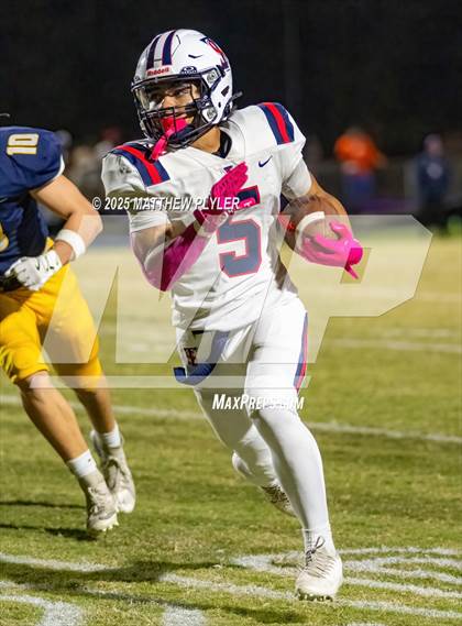 Thumbnail 3 in Terry Sanford @ Cape Fear photogallery.