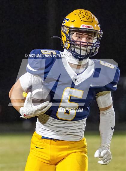 Thumbnail 2 in Terry Sanford @ Cape Fear photogallery.