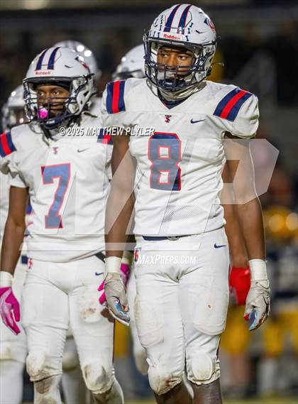 Thumbnail 2 in Terry Sanford @ Cape Fear photogallery.