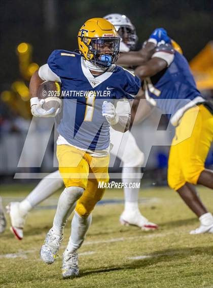 Thumbnail 3 in Terry Sanford @ Cape Fear photogallery.