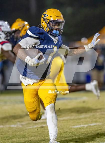 Thumbnail 2 in Terry Sanford @ Cape Fear photogallery.