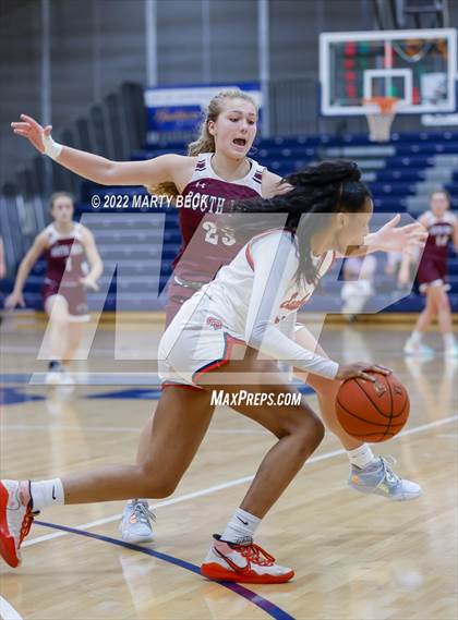 Thumbnail 2 in South Iron vs Olathe North (Sophie Cunningham Classic) photogallery.