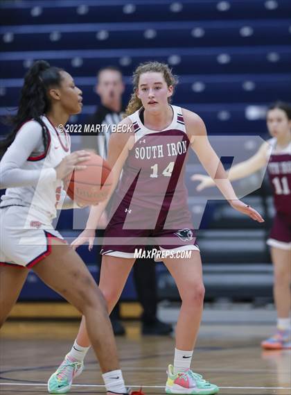 Thumbnail 3 in South Iron vs Olathe North (Sophie Cunningham Classic) photogallery.