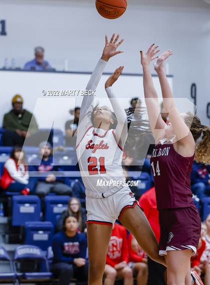 Thumbnail 1 in South Iron vs Olathe North (Sophie Cunningham Classic) photogallery.