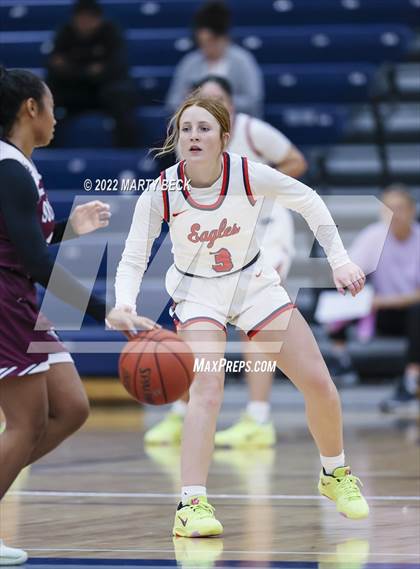Thumbnail 1 in South Iron vs Olathe North (Sophie Cunningham Classic) photogallery.