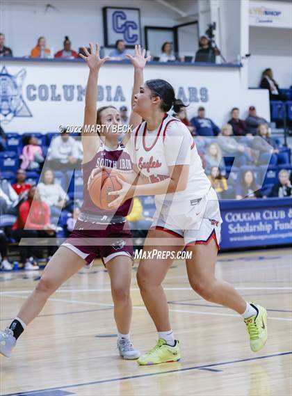 Thumbnail 2 in South Iron vs Olathe North (Sophie Cunningham Classic) photogallery.