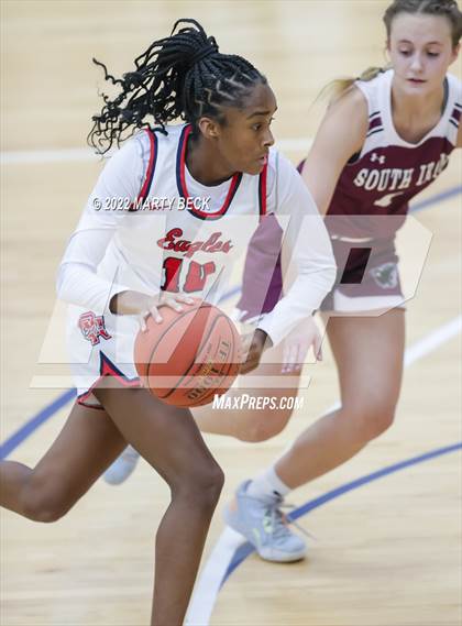 Thumbnail 1 in South Iron vs Olathe North (Sophie Cunningham Classic) photogallery.