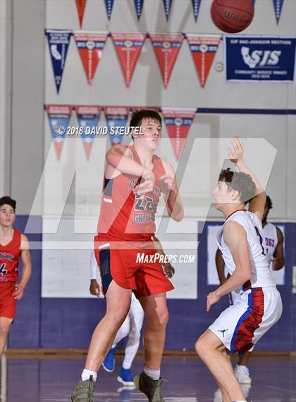 Thumbnail 2 in Pleasant Grove vs. Folsom (St. Hope Elite Classic) photogallery.