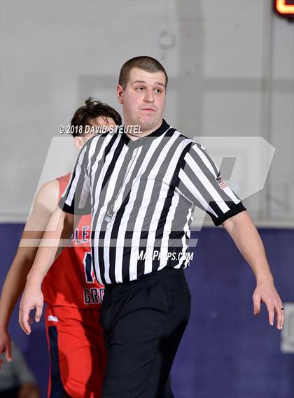 Thumbnail 2 in Pleasant Grove vs. Folsom (St. Hope Elite Classic) photogallery.
