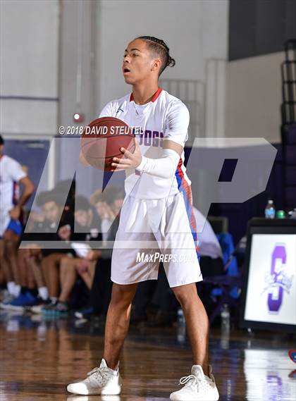 Thumbnail 3 in Pleasant Grove vs. Folsom (St. Hope Elite Classic) photogallery.