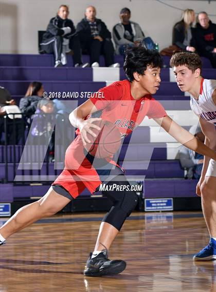 Thumbnail 2 in Pleasant Grove vs. Folsom (St. Hope Elite Classic) photogallery.