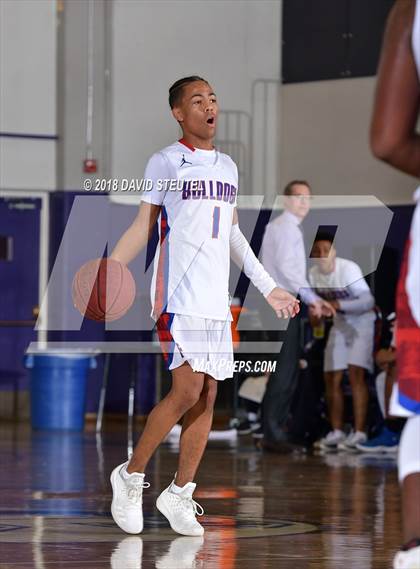 Thumbnail 1 in Pleasant Grove vs. Folsom (St. Hope Elite Classic) photogallery.