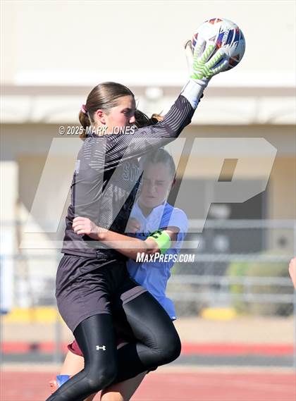 Thumbnail 3 in Northland Prep Academy vs. St. Johns (AIA 1A Final) photogallery.