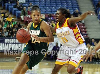 Thumbnail 2 in Berkeley vs. Kennedy (CIF D1 NorCal Regional Final) photogallery.