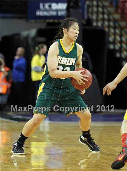 Thumbnail 3 in Berkeley vs. Kennedy (CIF D1 NorCal Regional Final) photogallery.