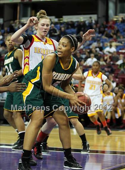 Thumbnail 3 in Berkeley vs. Kennedy (CIF D1 NorCal Regional Final) photogallery.