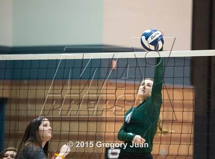 Thumbnail 3 in Catholic of Pointe Coupee vs McGehee (LHSAA Division V Quarterfinal) photogallery.