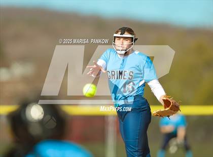 Thumbnail 2 in Bishop Grimes vs Tully photogallery.