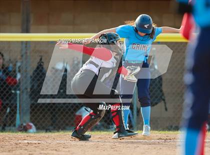 Thumbnail 1 in Bishop Grimes vs Tully photogallery.