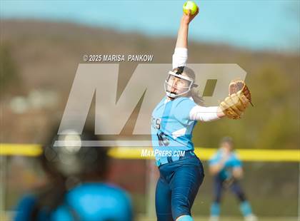 Thumbnail 1 in Bishop Grimes vs Tully photogallery.