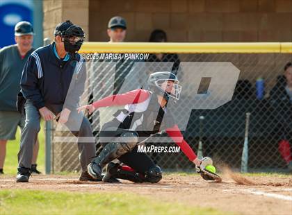 Thumbnail 1 in Bishop Grimes vs Tully photogallery.
