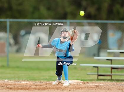 Thumbnail 3 in Bishop Grimes vs Tully photogallery.