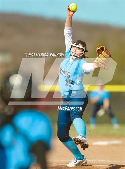 Thumbnail 3 in Bishop Grimes vs Tully photogallery.