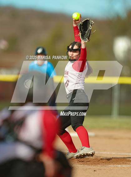Thumbnail 1 in Bishop Grimes vs Tully photogallery.