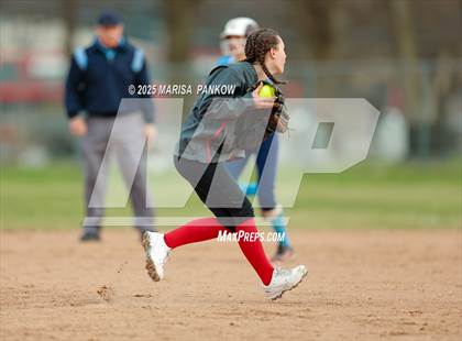 Thumbnail 3 in Bishop Grimes vs Tully photogallery.
