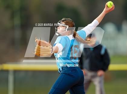 Thumbnail 1 in Bishop Grimes vs Tully photogallery.