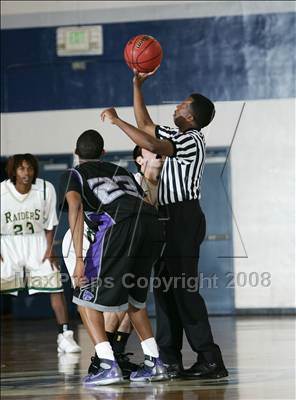 Thumbnail 2 in Franklin vs. Rio Americano (Hoops for the Homeless Families Classic photogallery.
