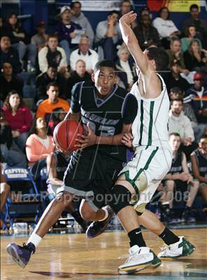 Thumbnail 3 in Franklin vs. Rio Americano (Hoops for the Homeless Families Classic photogallery.